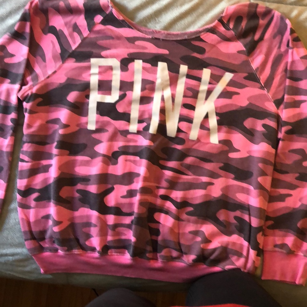Pink camouflage sweatshirt